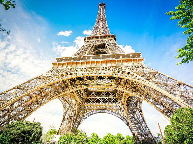 İzmir'den Direkt Hareket Görkemli Üçlü Benelüx & Fransa & Almanya Turu - SunExpress Havayolları ile -  7 Gece 8 Gün - 01 Mayıs Özel